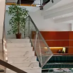 Boston Hotel 3*