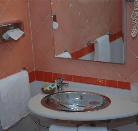 Hotell Boston Livorno